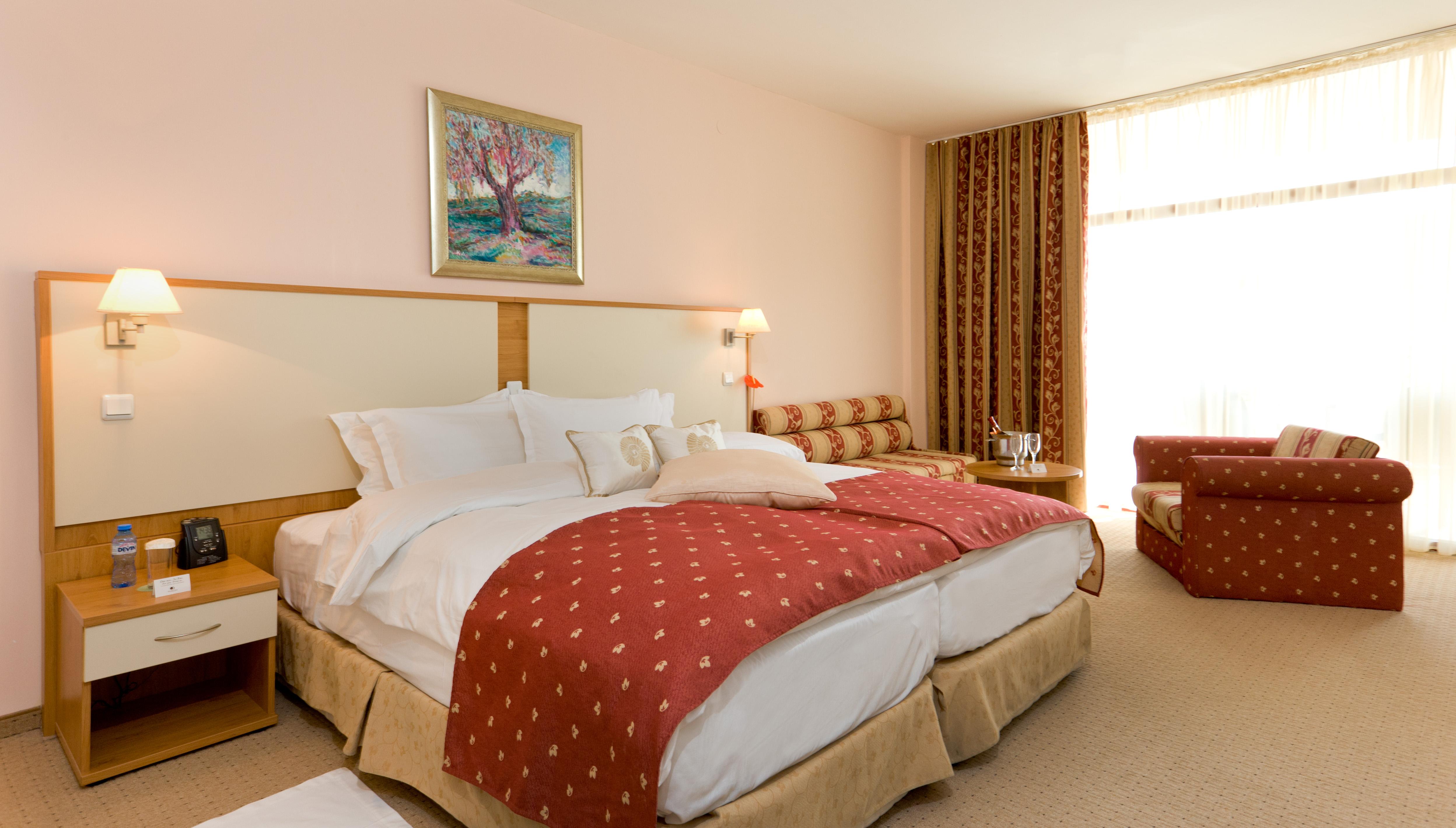 Apollo Spa Resort - Ultra All Inclusive - Private Riviera Beach Golden Sands Esterno foto