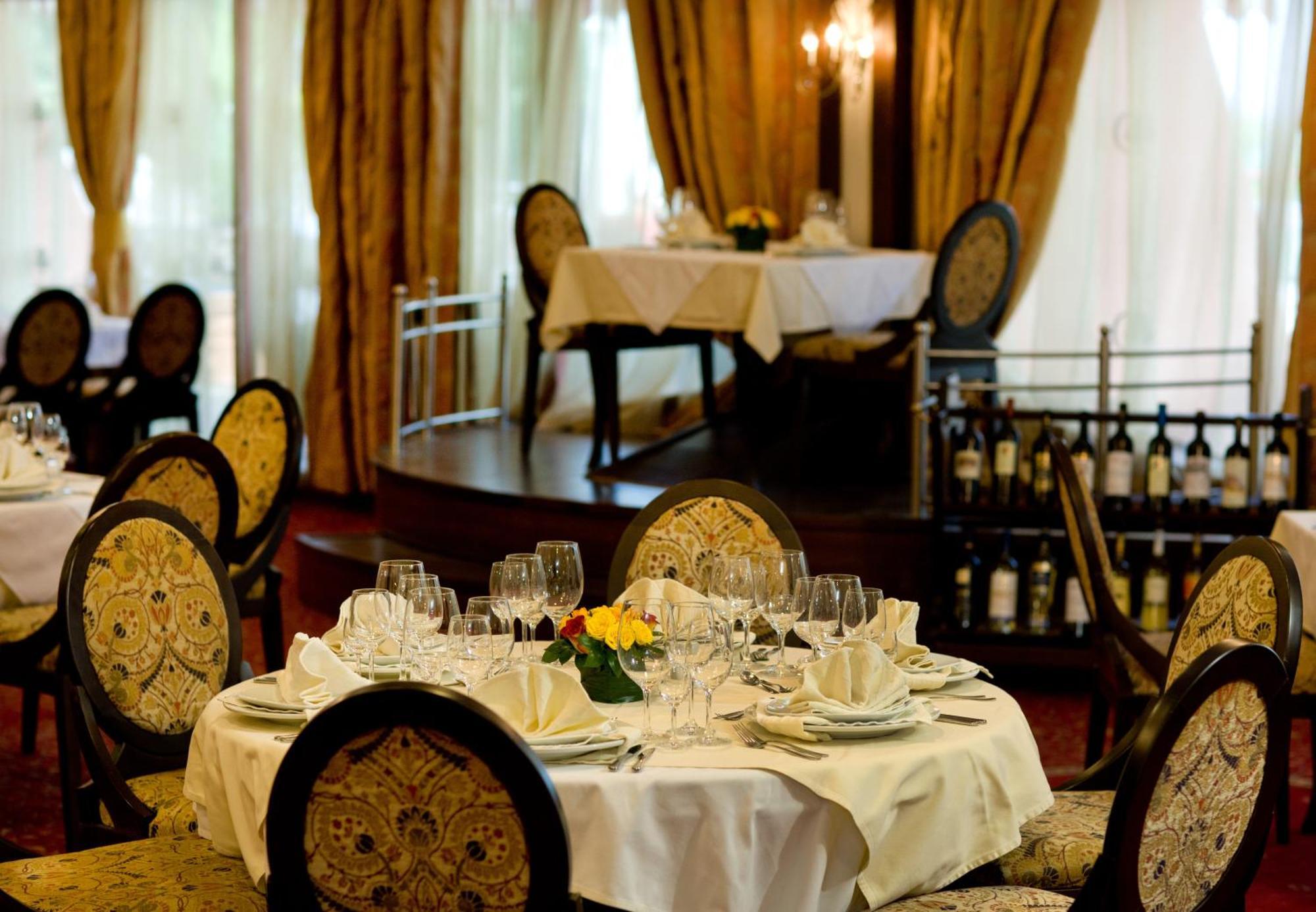 Apollo Spa Resort - Ultra All Inclusive - Private Riviera Beach Golden Sands Ristorante foto