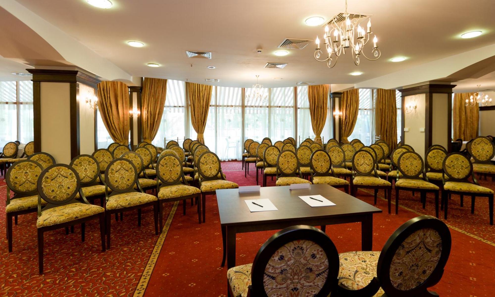 Apollo Spa Resort - Ultra All Inclusive - Private Riviera Beach Golden Sands Esterno foto